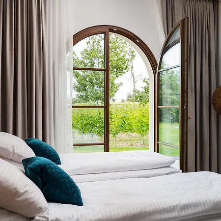 Maro Winnica Trzebun (Koscierzyna)