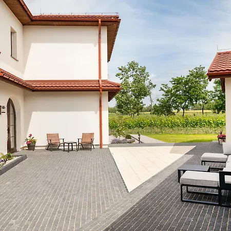 Maro Winnica Trzebun (Koscierzyna)