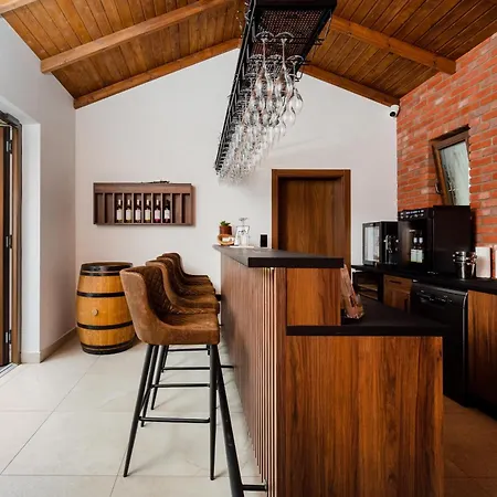 Maro Winnica Apartament *