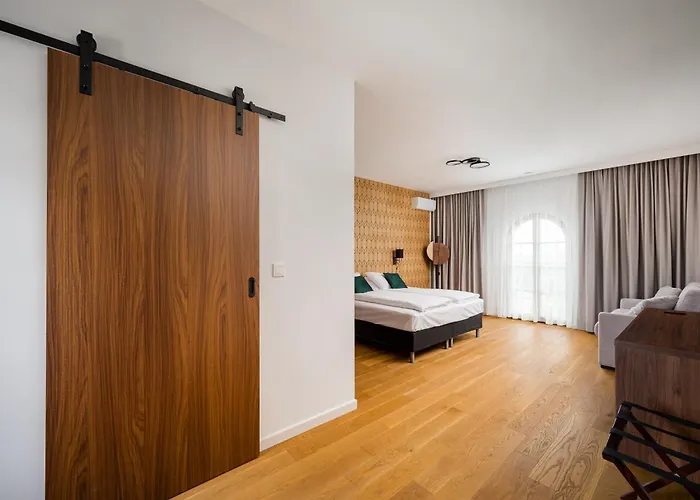 Maro Winnica * Trzebun (Koscierzyna)