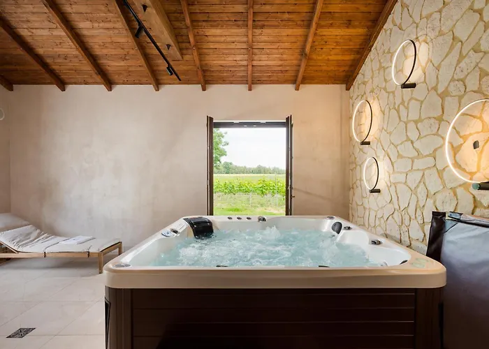 Διαμέρισμα Maro Winnica